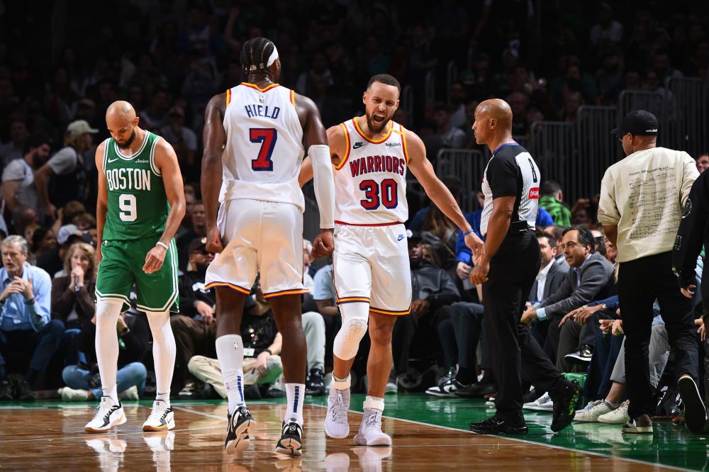 0-1,第80分钟遭绝杀,意甲第1遭意甲第8掀翻,AC米兰无缘意杯八强（80分钟被绝杀，意甲第一0-1负于第八，AC米兰无缘意杯八强）